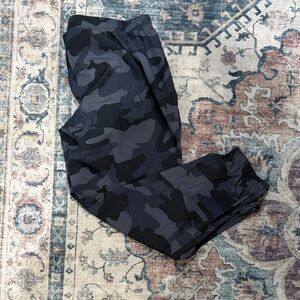 Old Navy Active StretchTech Pants in Gray